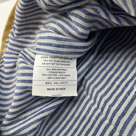 Crosstree Lane K&K Product of the Heart Globally Sourced Canvas Tote Bag Leather - Picture 9 of 9